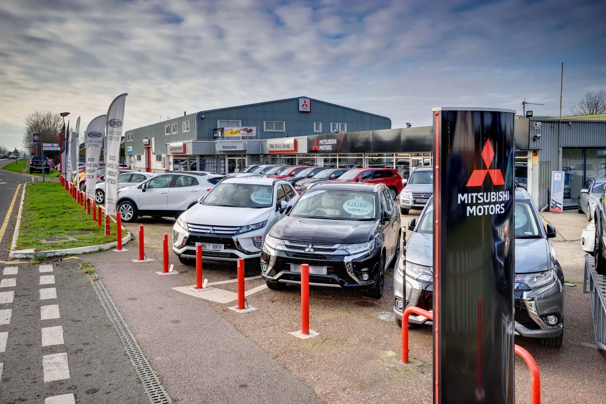 EMG Motor Group Duxford Car dealership in Cambridge AutoTrader